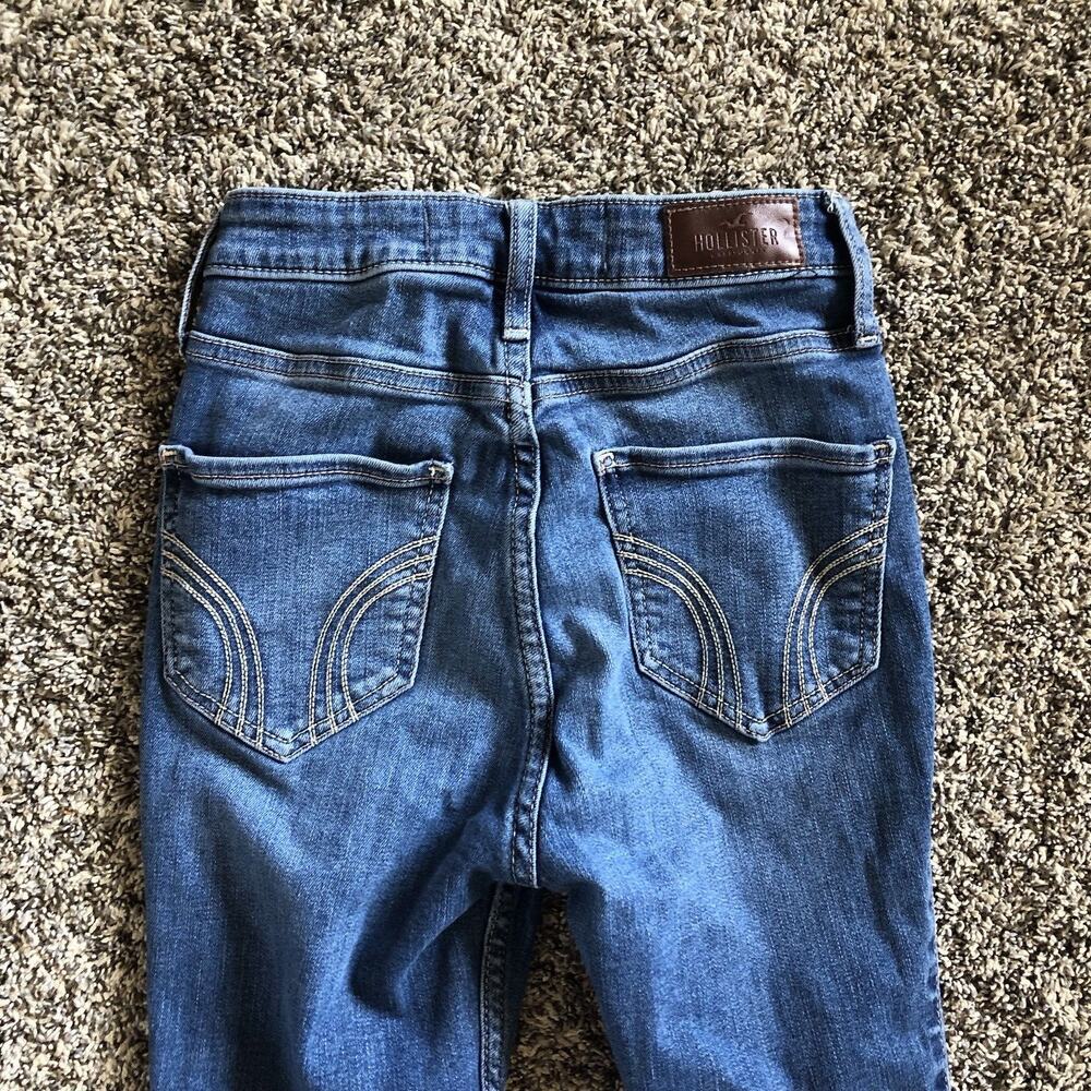 Hollister Ultra High- Rise Super Skinny Medium Wash Girl Jeans Size W 23 L 26 - Picture 5 of 7